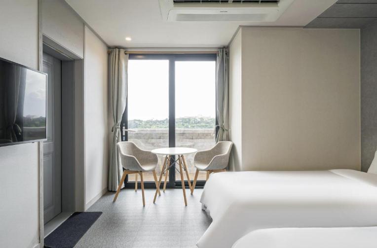 Hotel Haru Seogwipo-stad Buitenkant foto